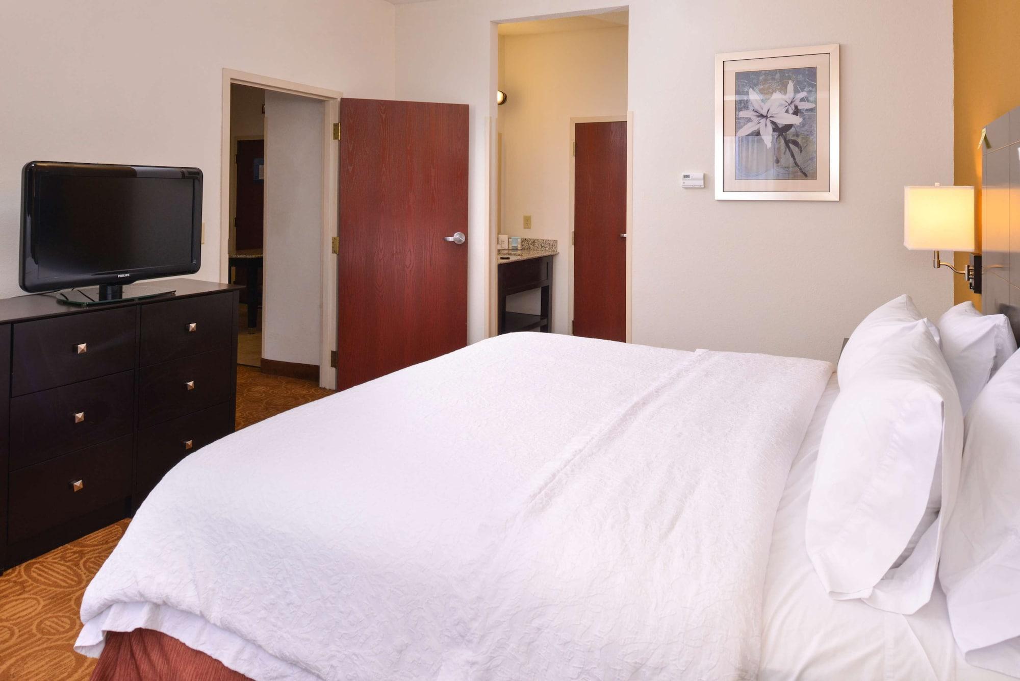 Comfort Inn & Suites Toledo Bagian luar foto
